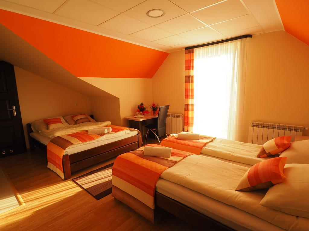 Dw Poronianka Bed & Breakfast 3*
